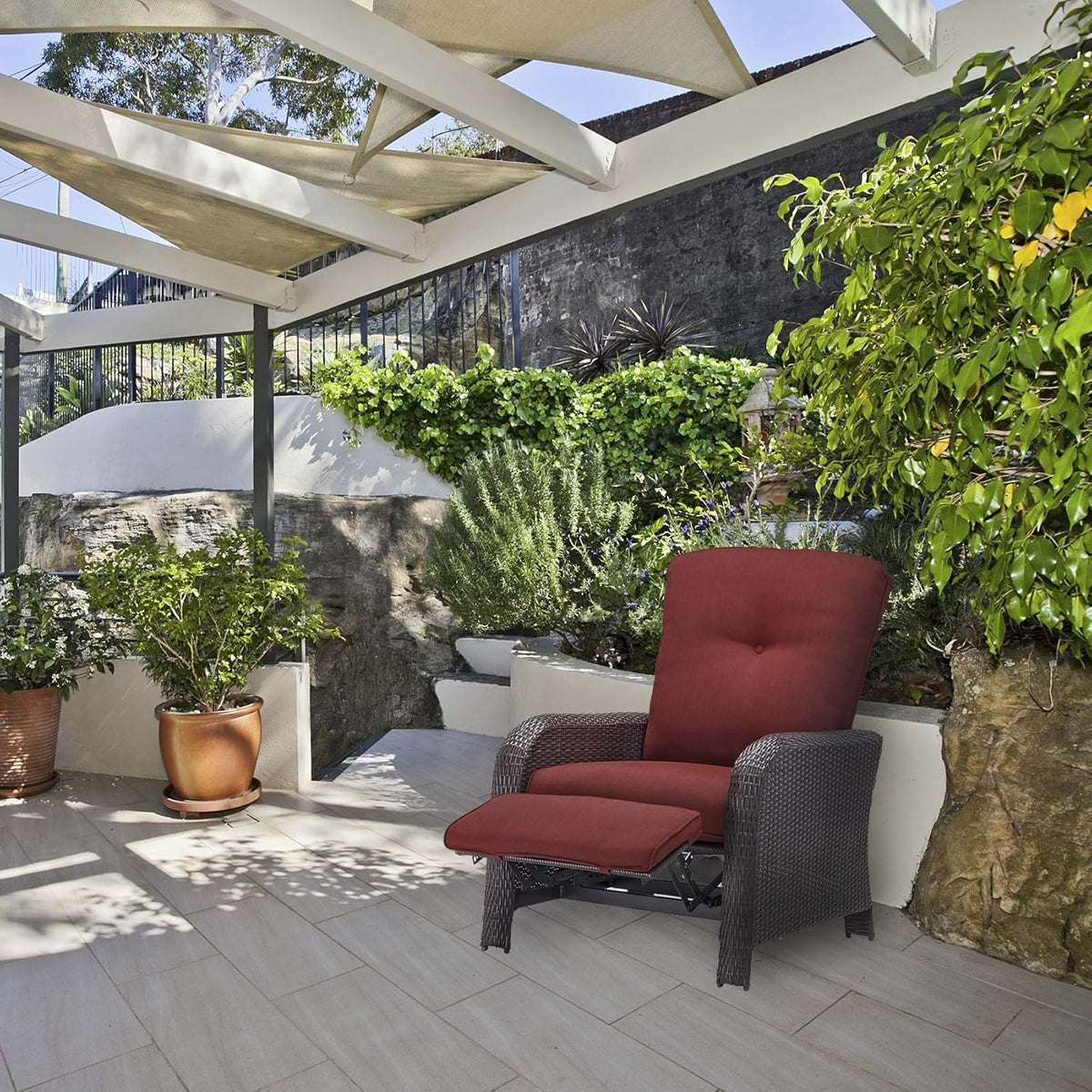 Red Luxury Recliner W57951