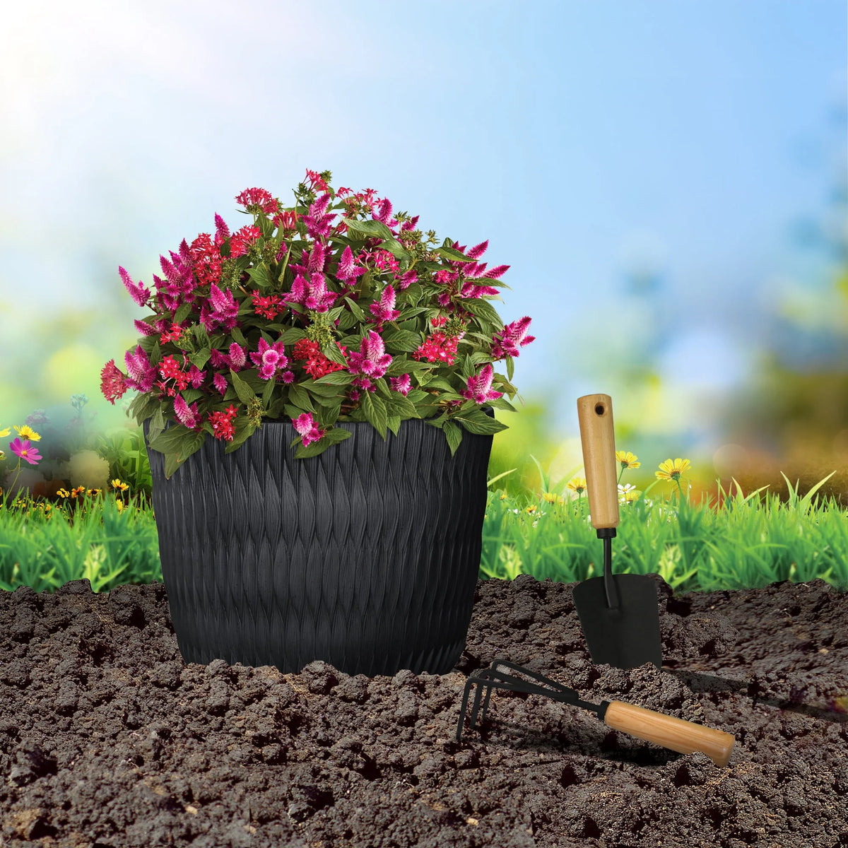 Black Resin Planter H53317