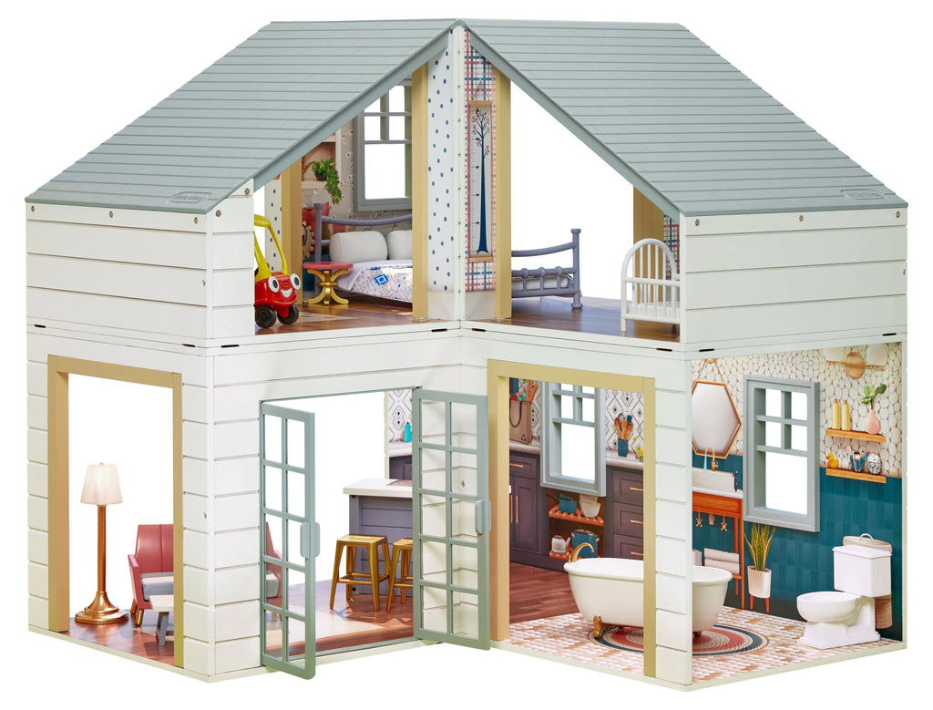 Real Wood Dollhouse with 14 Accessories Y868