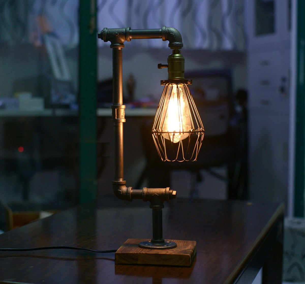 Pack of 2 Steampunk Table Lamp with Wood Base Iron Retro Lighting T187530
