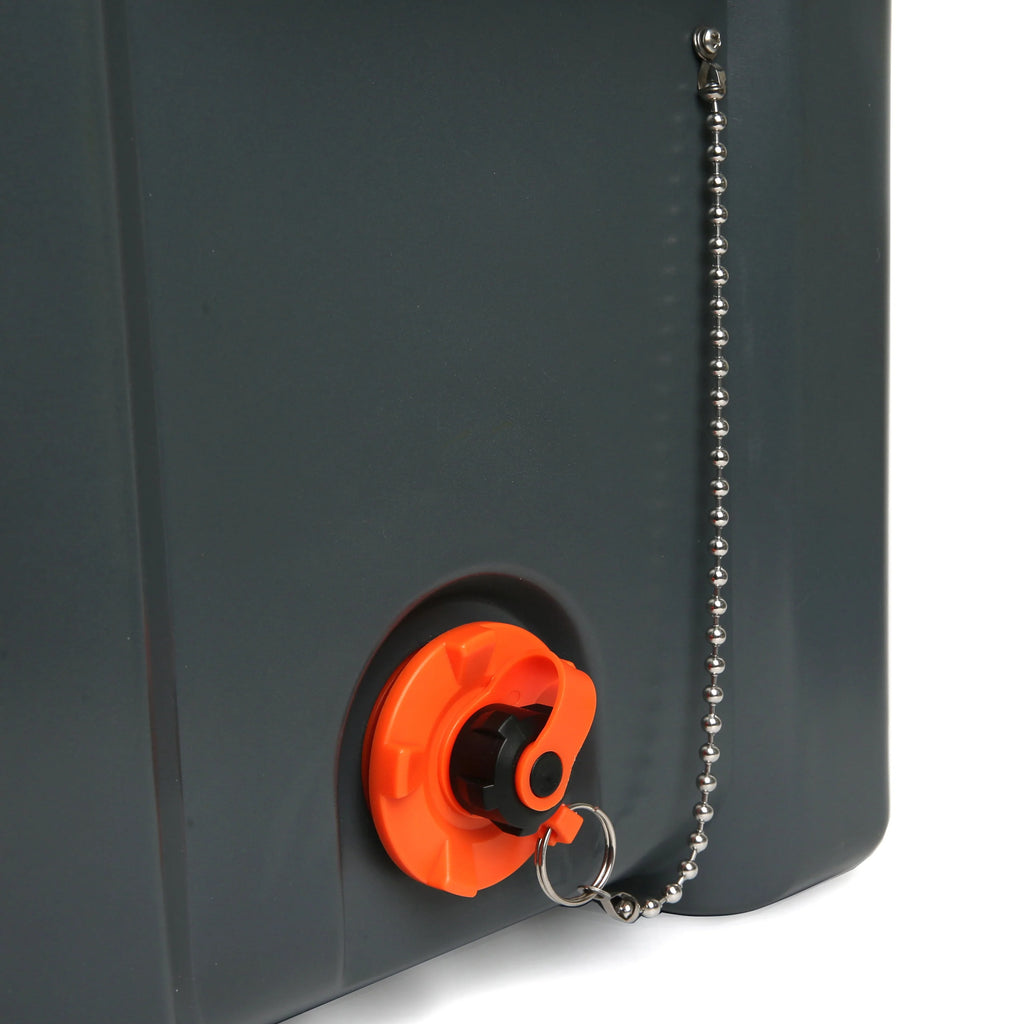 52 Quart Hard Sided Chest Cooler R810