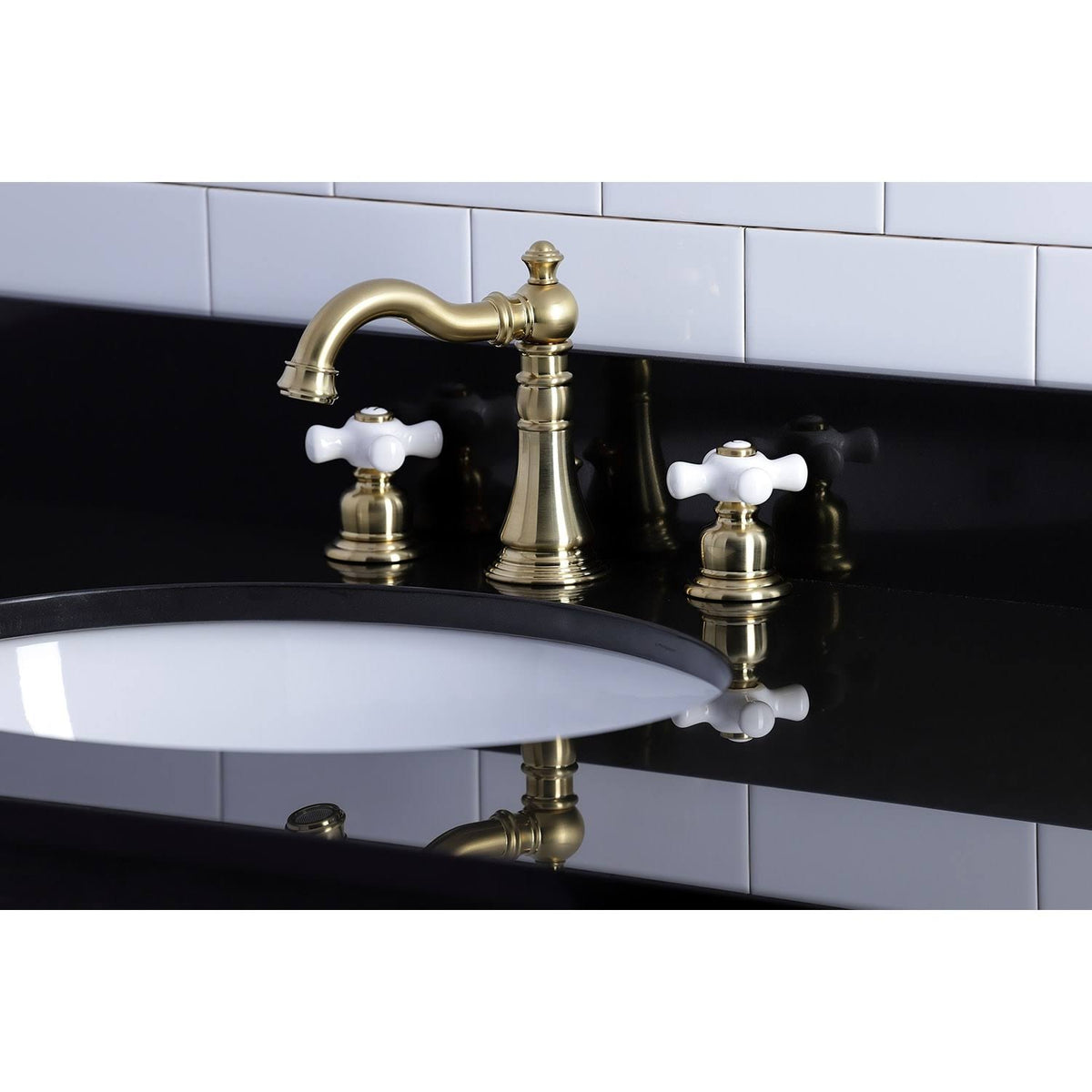 8 in. Widespread Bathroom Faucet Oil Rubbed Bronze U206498