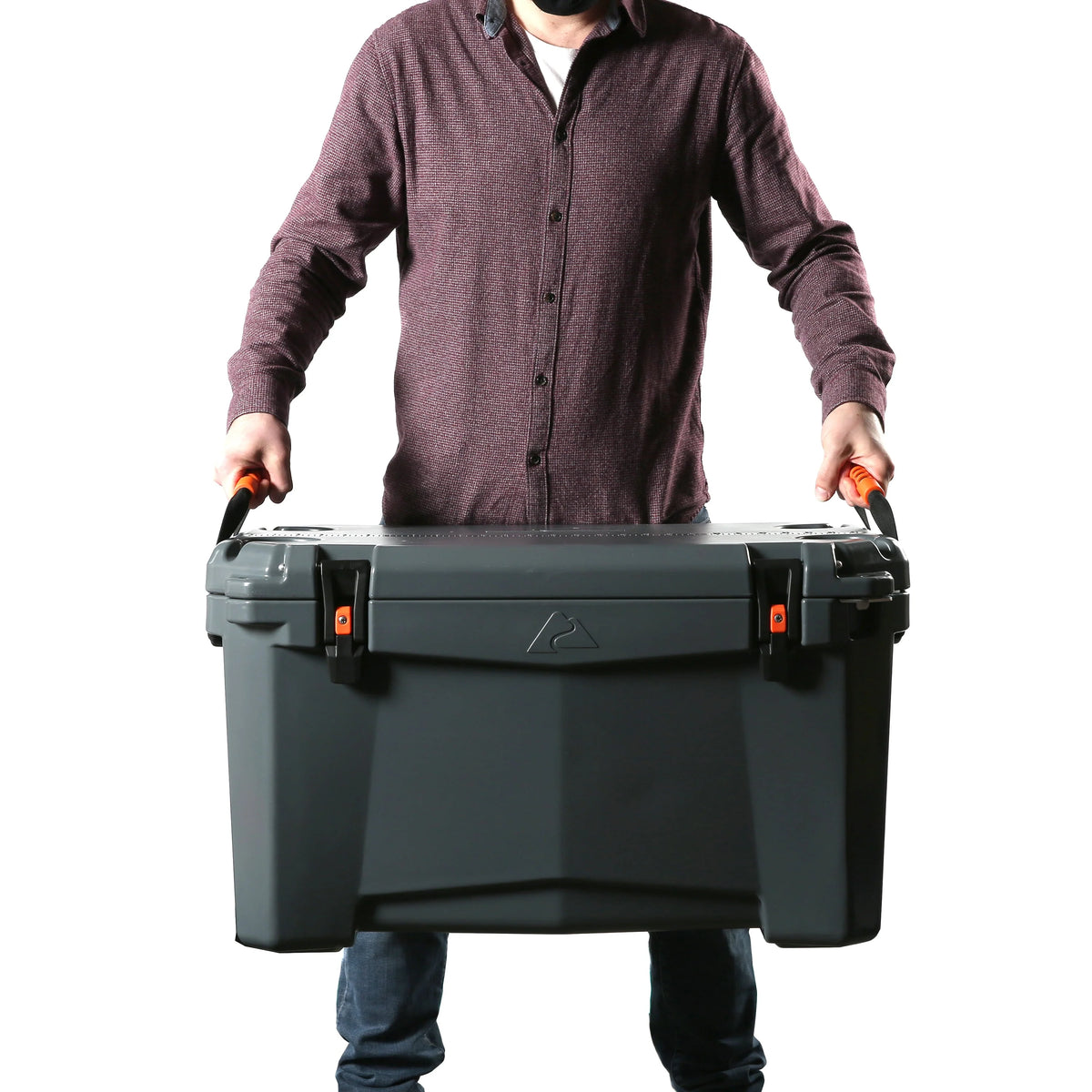 52 Quart Hard Sided Chest Cooler R810