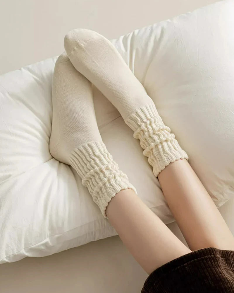 Women’s Slouchy Crew Socks U492