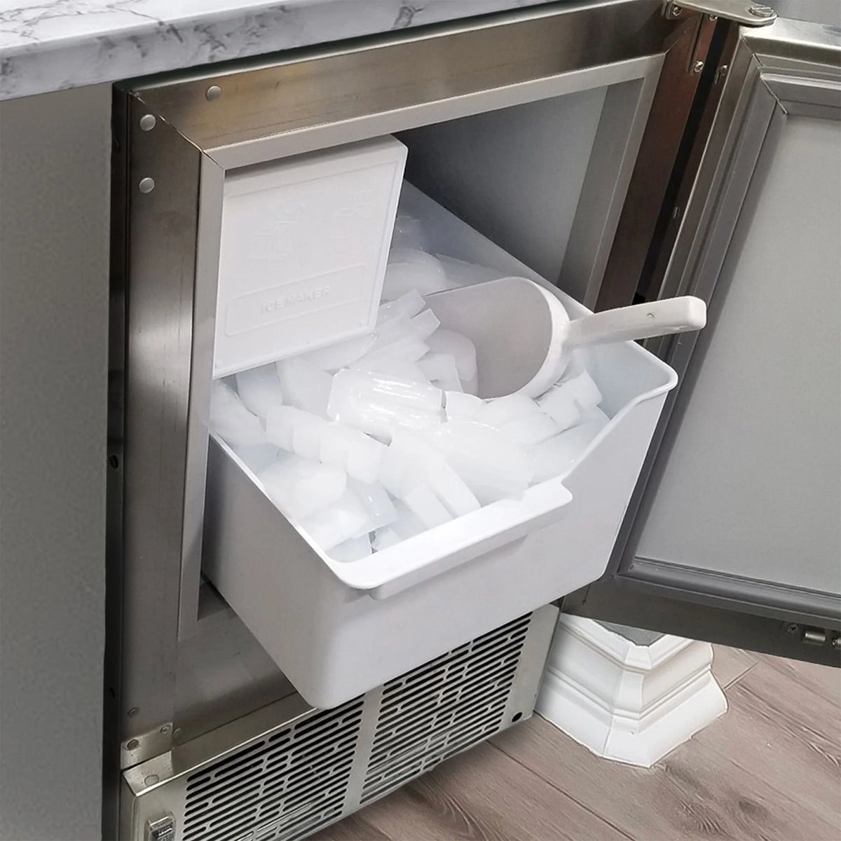 14'' Undercounter Automatic Marine Ice Maker Q97828