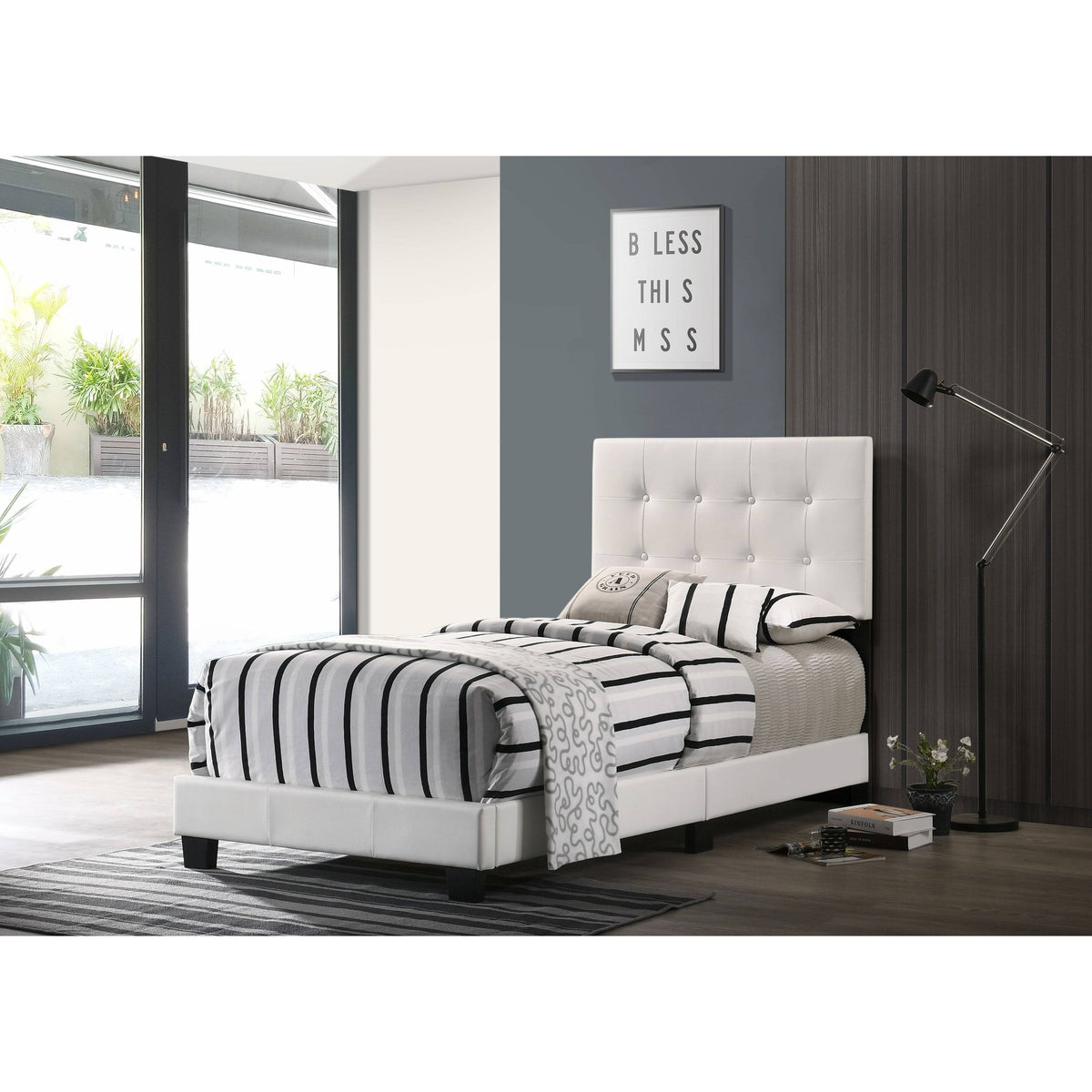 Black Faux Leather Twin Bed R3366