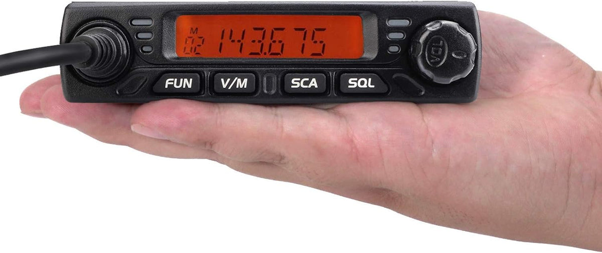 Mobile Radio with Handheld Microphone U376