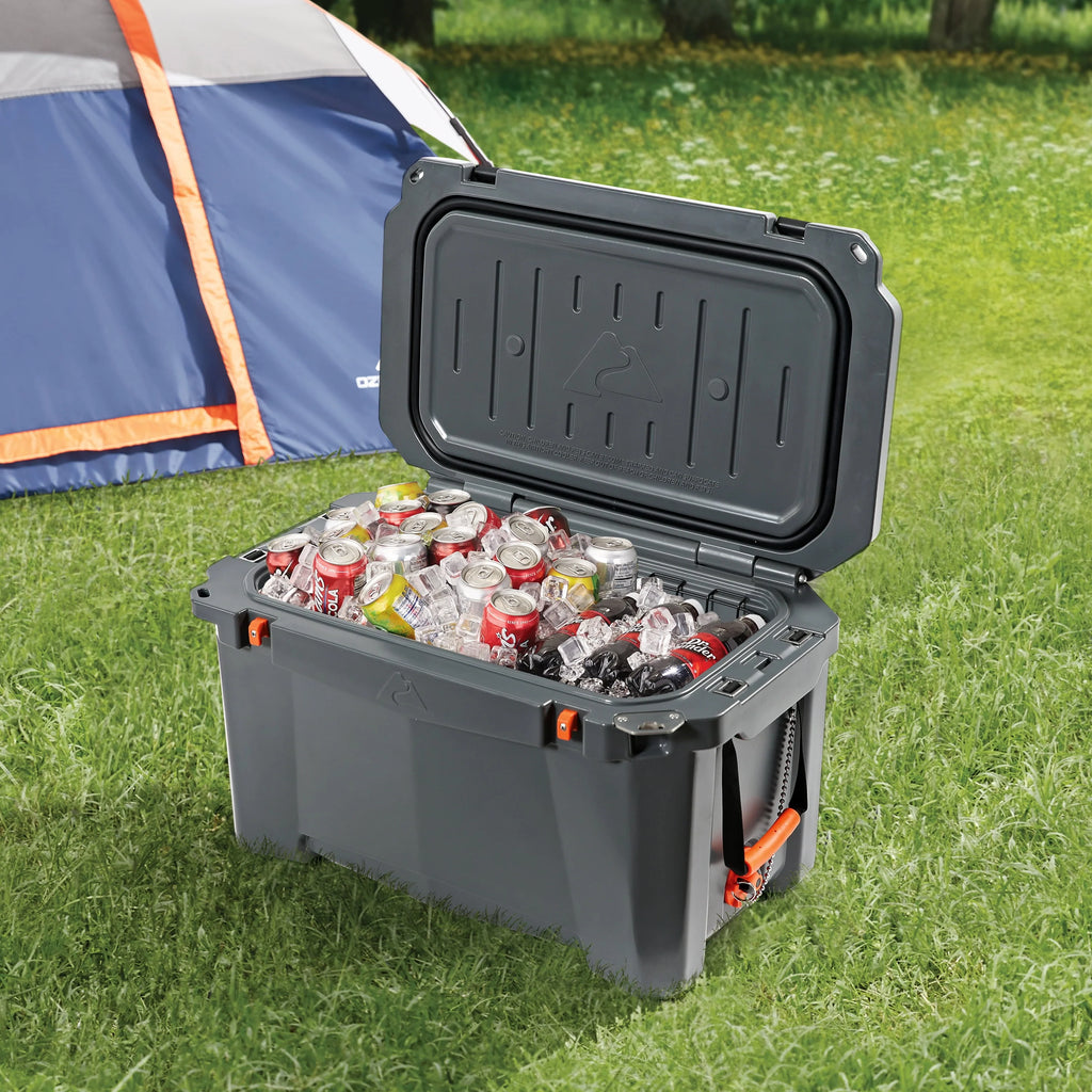 52 Quart Hard Sided Chest Cooler R810