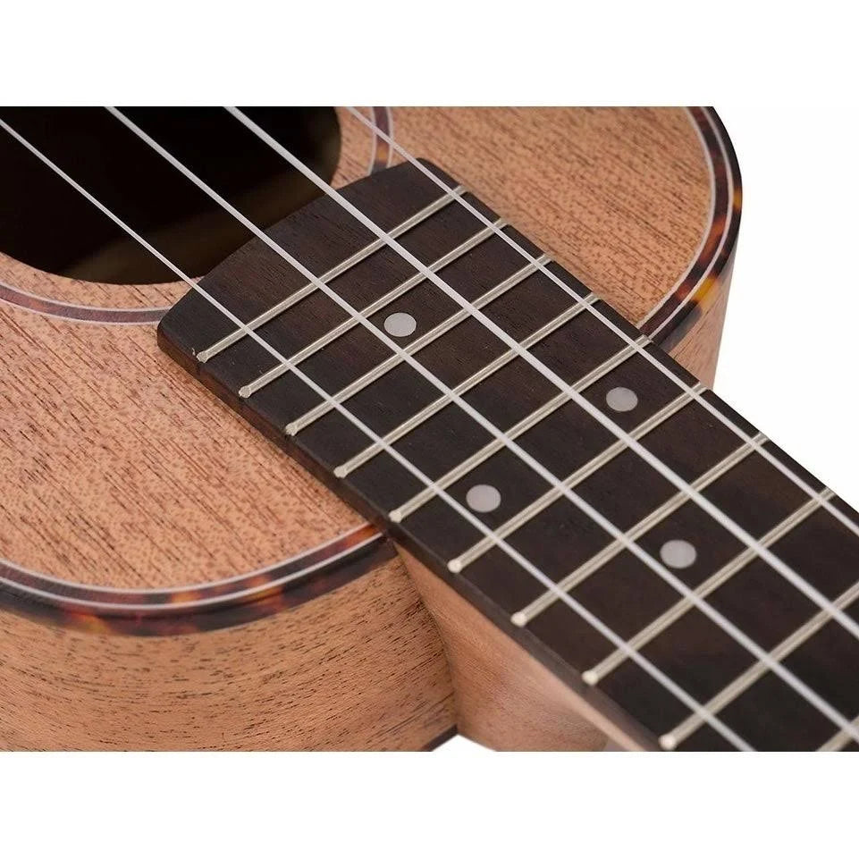 Mahogany Soprano Ukulele Starter Set V321980