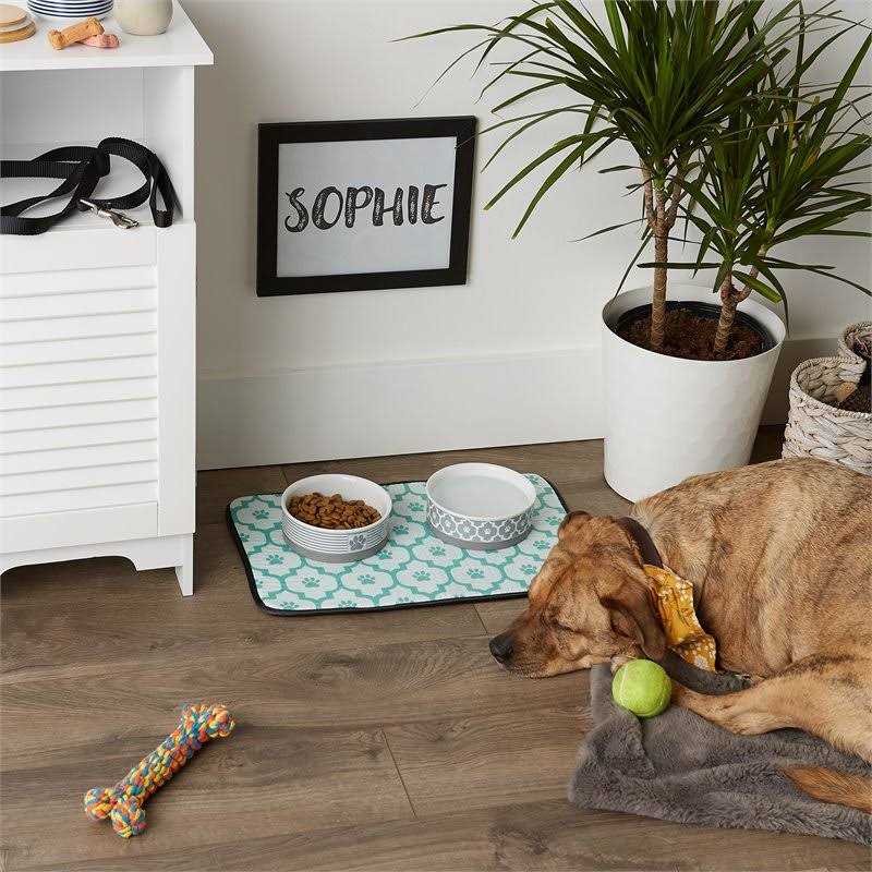 Bone Dry and Off White Lattice Paw Pet Mat F263537
