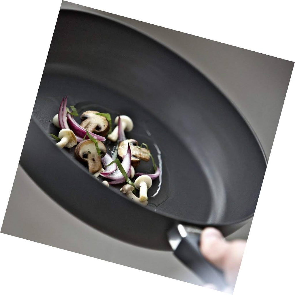 Covered Saute Pan L670221
