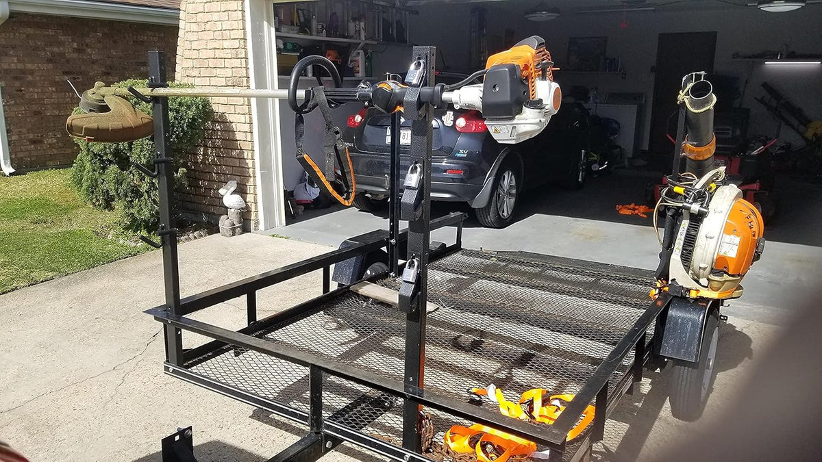 3 Place Trimmer Rack with Locks O96912